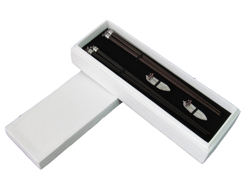 SET OF 2 ORCHID CHOPSTICKS IN WHITE BOX